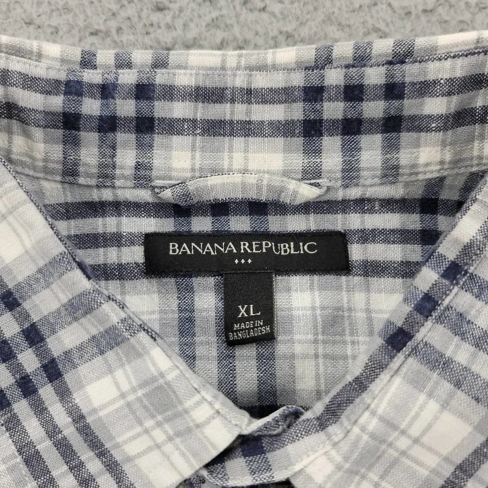 Banana Republic good overall